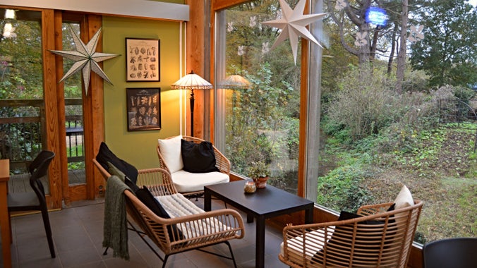 Caffi’r Ardd, Gerddi Dyffryn, Bro Morgannwg